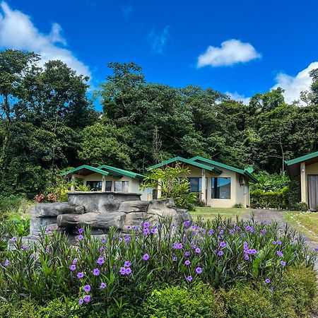 Arenal Roca Suites La Fortuna ภายนอก รูปภาพ